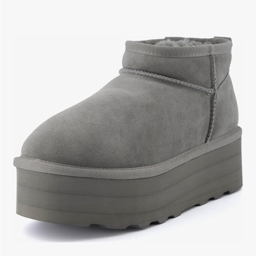 Cushionaire Hippy Women’s Suede Platform Ankle Boots